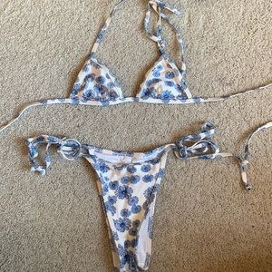 Blue and White Floral bikini size XS